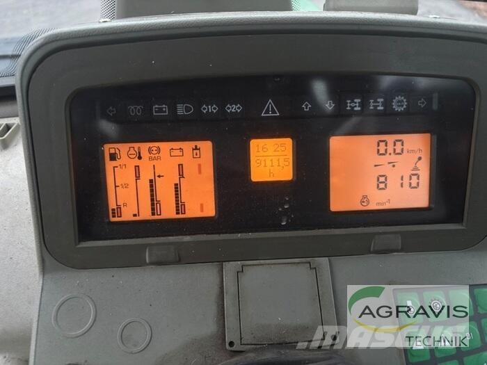 Fendt 714 VARIO Traktorok