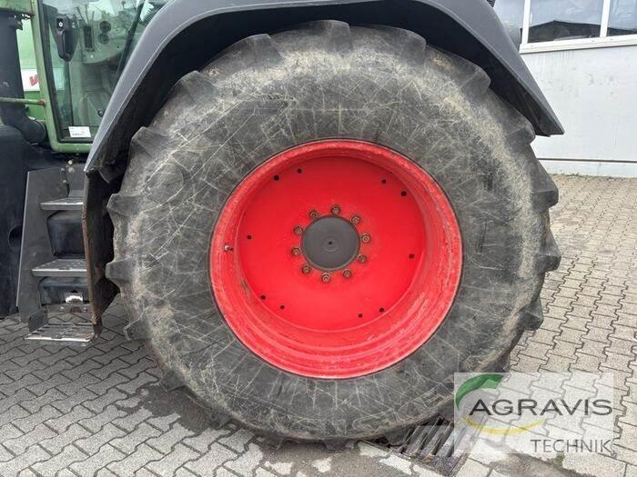 Fendt 718 VARIO Traktorok