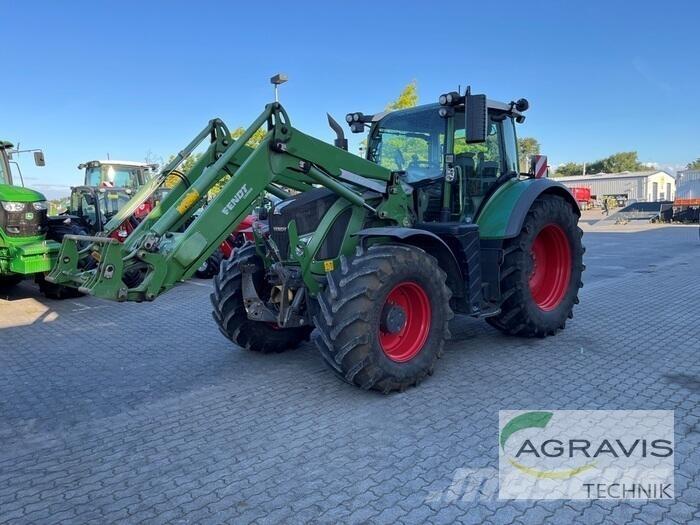 Fendt 718 VARIO S4 Traktorok
