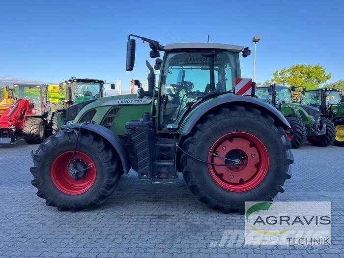 Fendt 720 VARIO S4 Traktorok