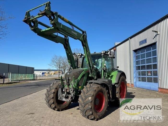 Fendt 722 VARIO S4 Traktorok