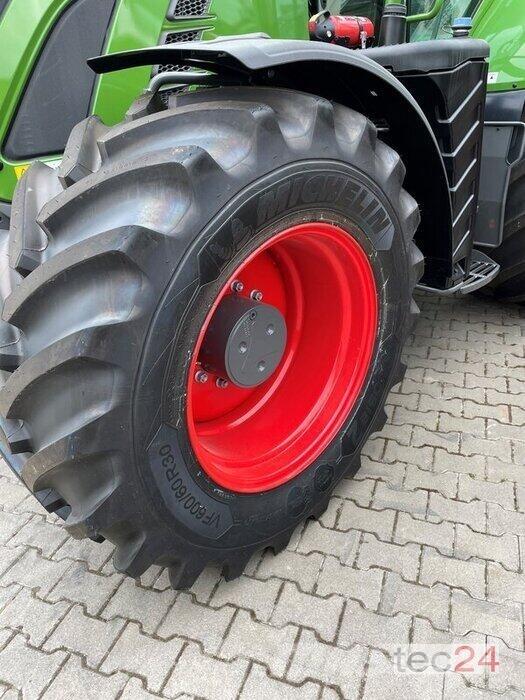Fendt 724 Gen6 Traktorok