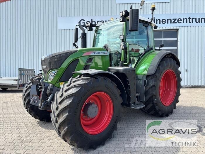 Fendt 724 VARIO S4 Traktorok