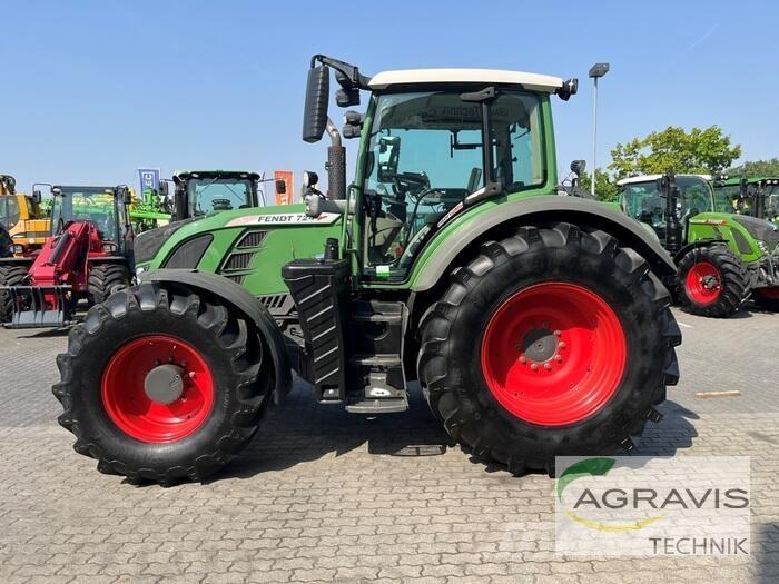 Fendt 724 VARIO SCR Traktorok