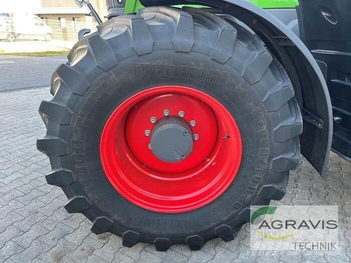 Fendt 726 VARIO GEN-7 Traktorok