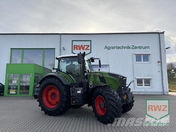 Fendt 728 Vario Traktorok