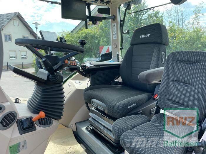 Fendt 728 VarioGen7 Traktorok