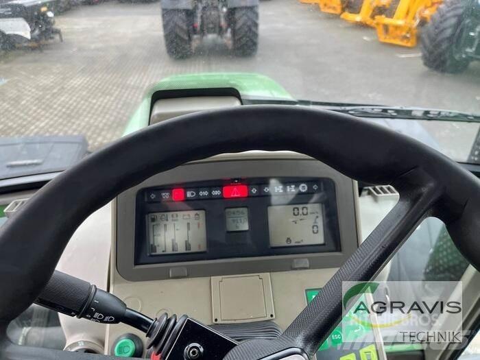Fendt 820 VARIO Dummy Traktorok