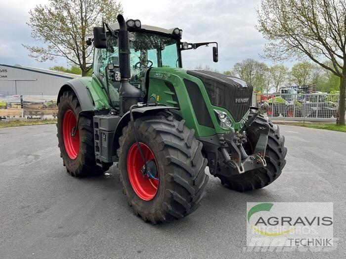 Fendt 824 VARIO S4 Traktorok