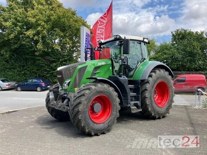 Fendt 826 VARIO S4 Traktorok