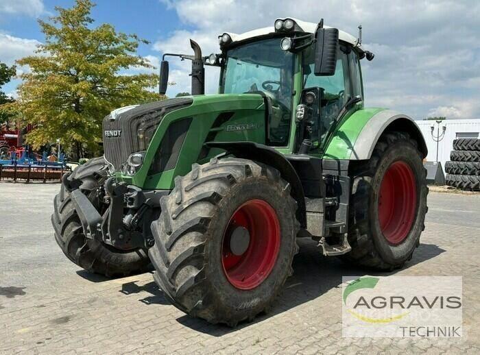 Fendt 826 VARIO SCR Traktorok