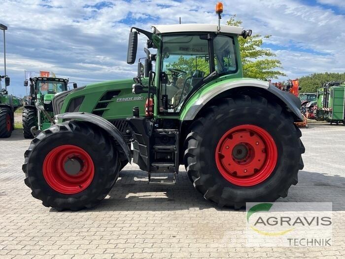 Fendt 826 VARIO SCR Traktorok