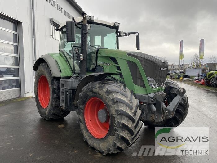 Fendt 826 VARIO SCR Traktorok