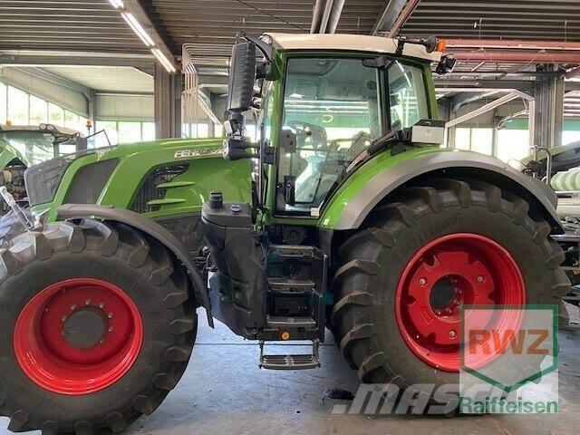 Fendt 828 Vario S4 Traktorok