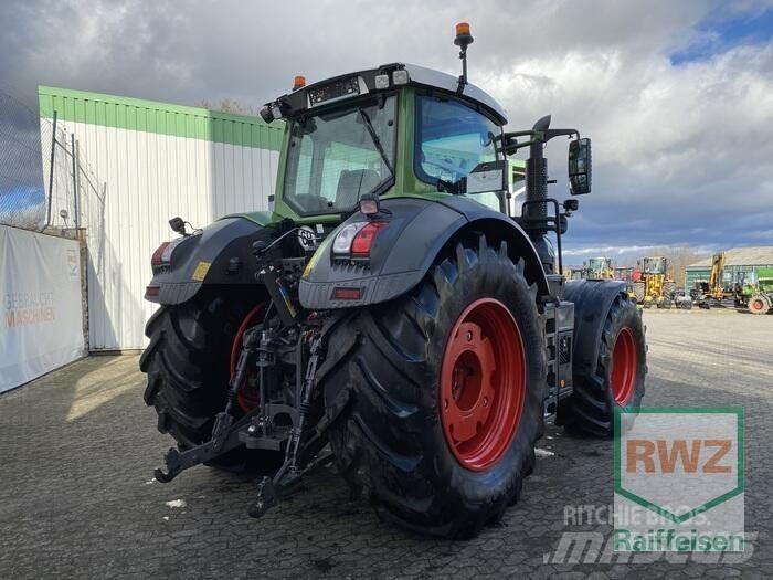 Fendt 828 Vario S4 Traktorok