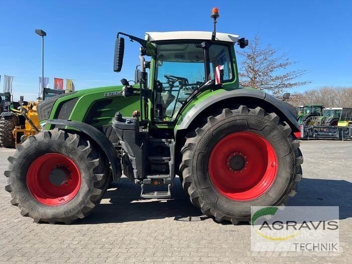 Fendt 828 VARIO S4 Traktorok