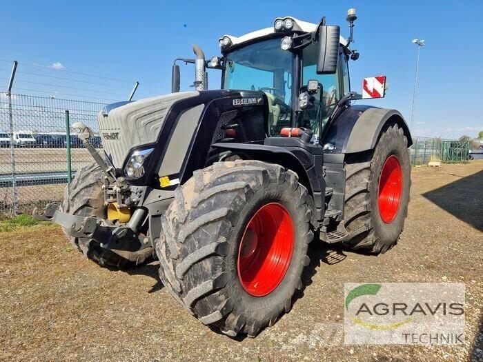 Fendt 828 VARIO S4 Traktorok