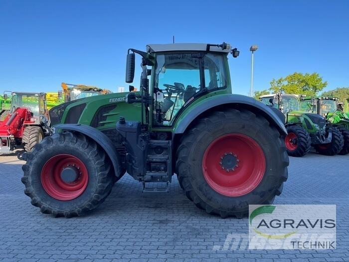 Fendt 828 VARIO S4 Traktorok