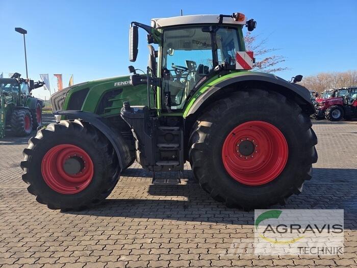 Fendt 828 VARIO S4 Traktorok