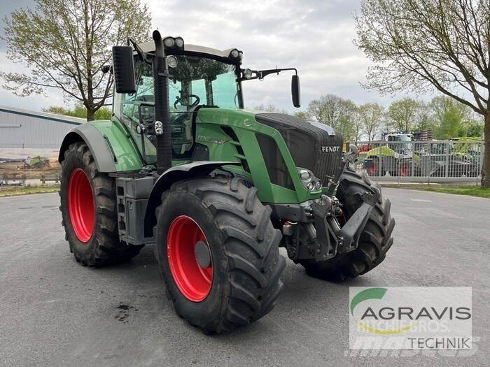 Fendt 828 VARIO SCR Traktorok