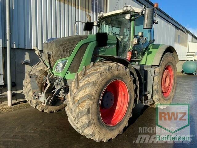 Fendt 933 Vario Traktorok
