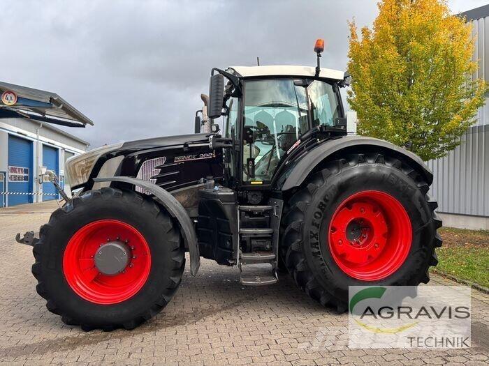 Fendt 933 VARIO S4 Traktorok