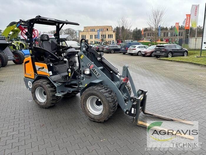 GiANT G2500 HD Gumikerekes homlokrakodók