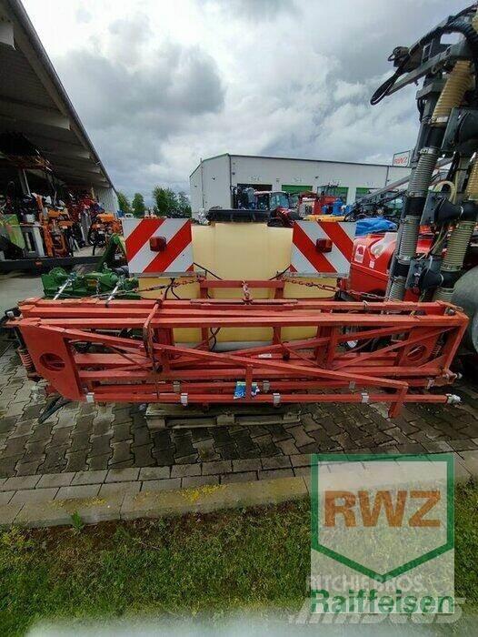 Holder 600Liter Vontatott trágyaszórók