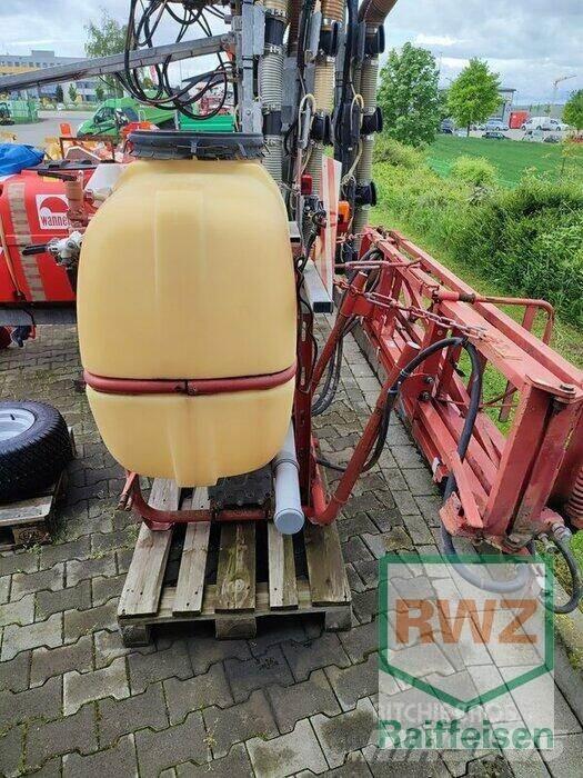 Holder 600Liter Vontatott trágyaszórók