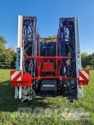 Horsch LEEB 1.8 CS Vontatott trágyaszórók