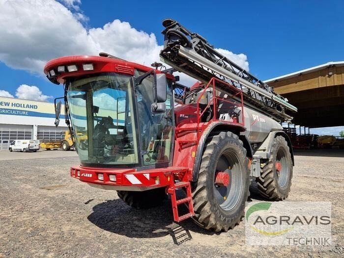  Horsch-Leeb PT 230 Önjáró trágyaszórók