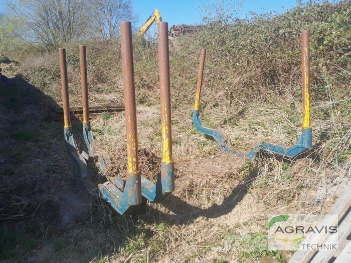 HSM 208F 9 Kihordók