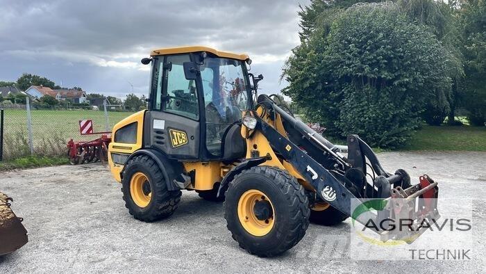 JCB 407 T4 Gumikerekes homlokrakodók