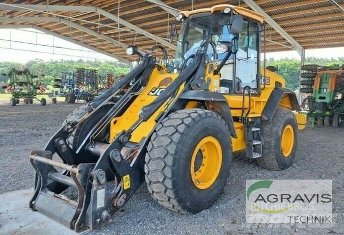 JCB 437 HT Gumikerekes homlokrakodók