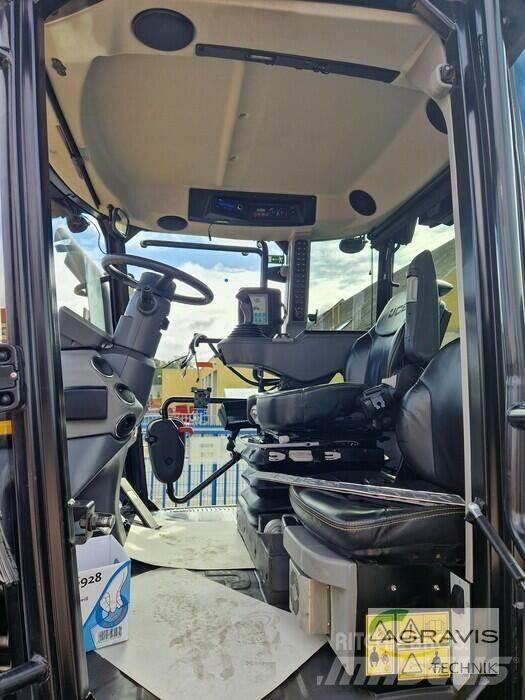 JCB FASTRAC 4220 Traktorok