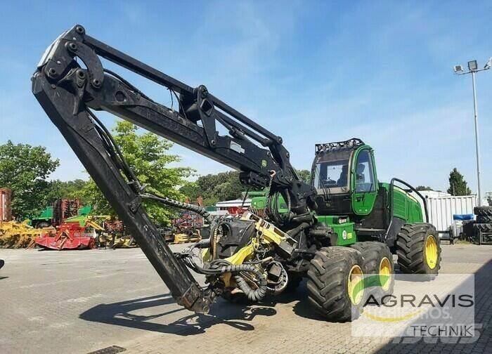 John Deere 1270 E Kihordók