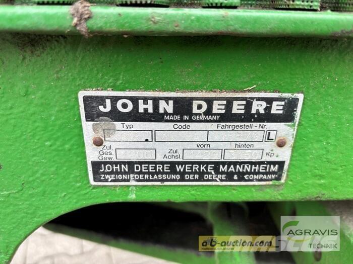 John Deere 2030 S Traktorok