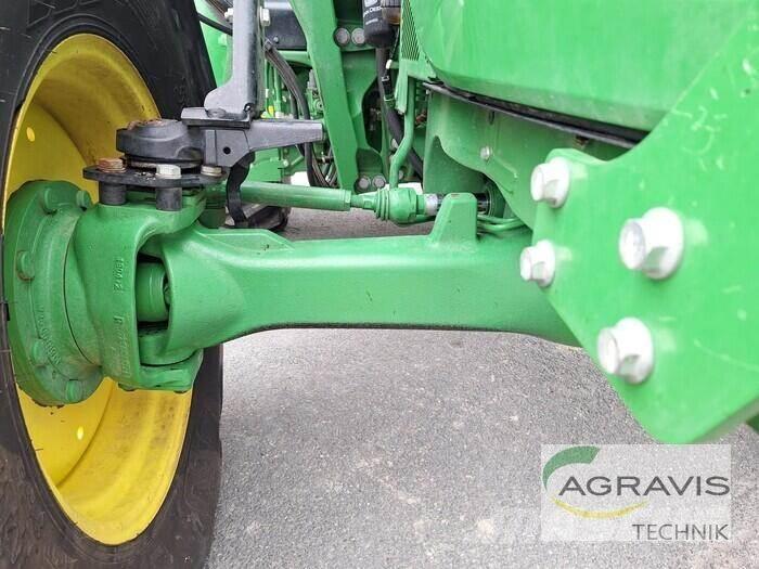 John Deere 5100 R Traktorok