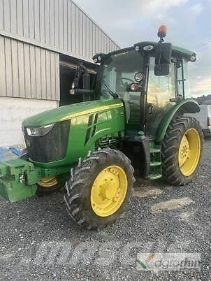 John Deere 5100R Traktorok
