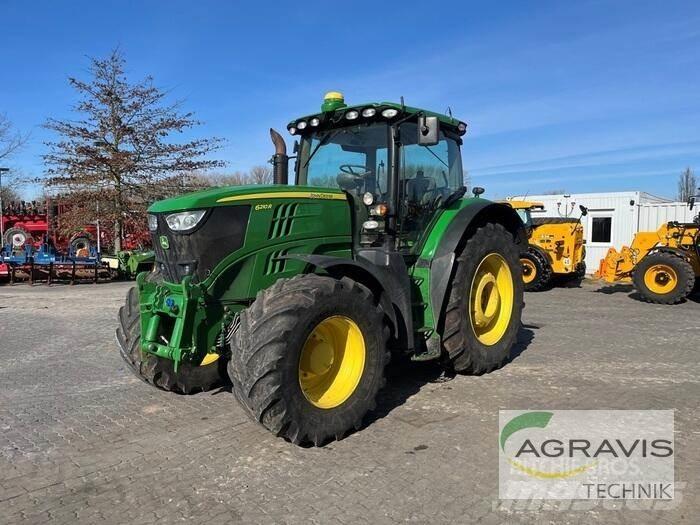 John Deere 6210 R Traktorok