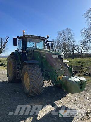 John Deere 6250R Traktorok