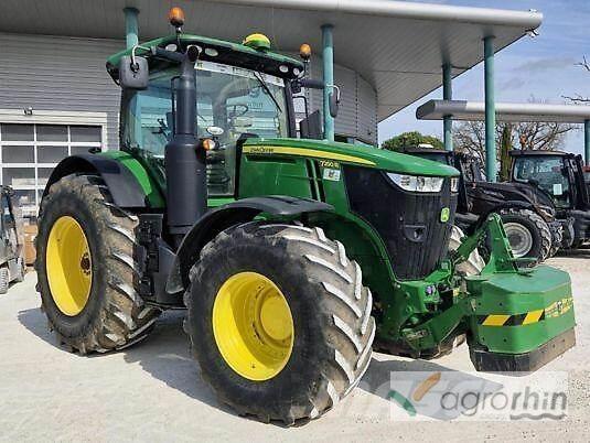John Deere 7250R Traktorok
