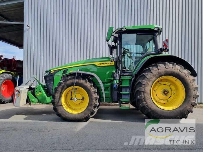 John Deere 8R 310 Traktorok
