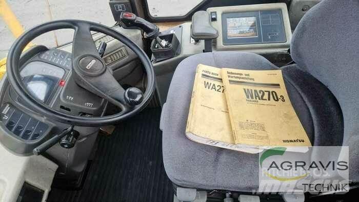 Komatsu WA 270-8 Gumikerekes homlokrakodók