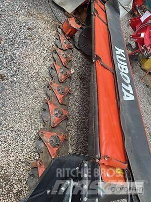 Kubota DM2028 Kaszák