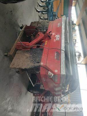 Kuhn Axis 20.1W Műtrágyaszórók