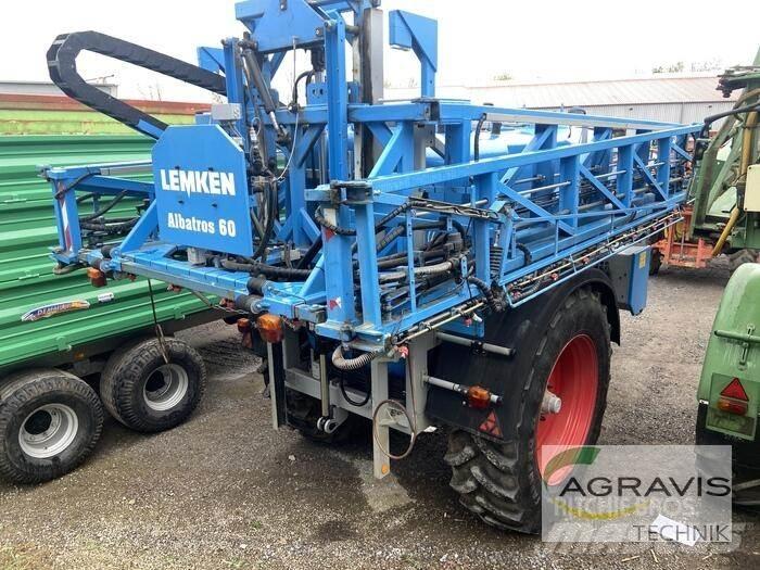 Lemken ALBATROS 60 Vontatott trágyaszórók