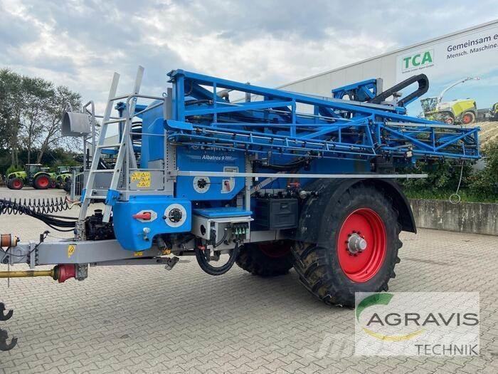 Lemken ALBATROS 9/5000 Vontatott trágyaszórók