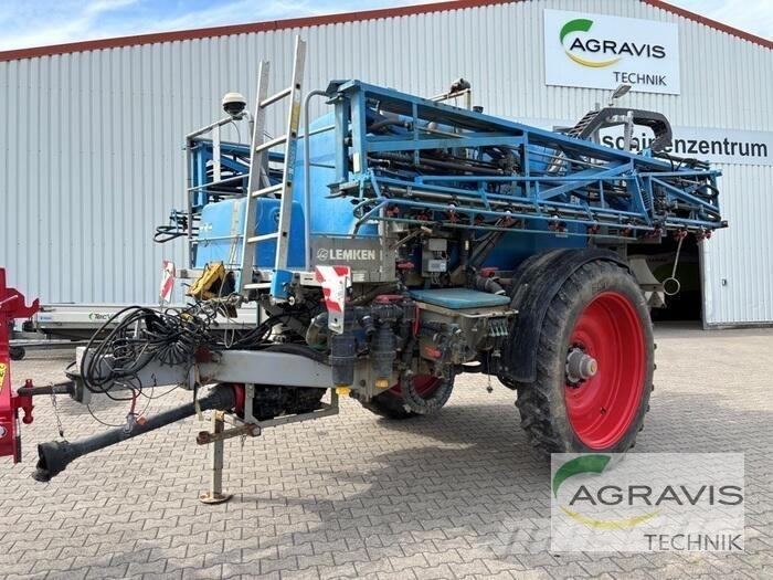 Lemken PRIMUS 12/4500 Vontatott trágyaszórók