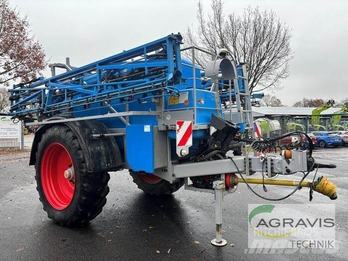 Lemken PRIMUS 45/27 Vontatott trágyaszórók
